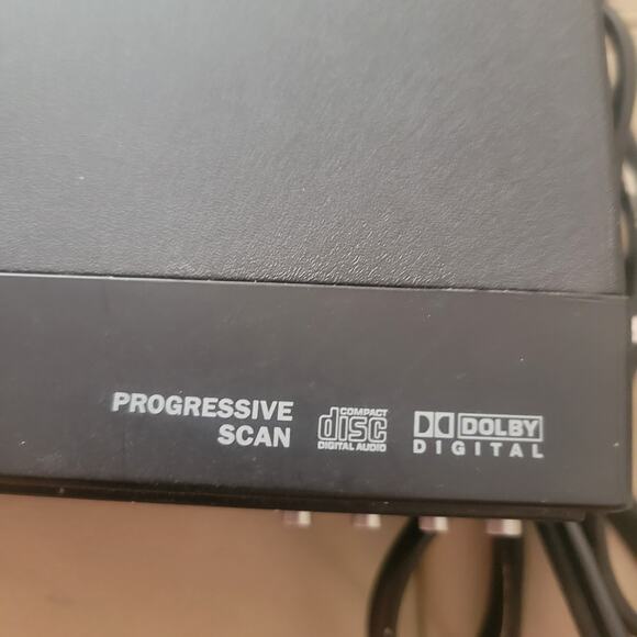 Magnavox DVD Player DP100MW8B With remote Working RCA cables included - Picture 9 of 9